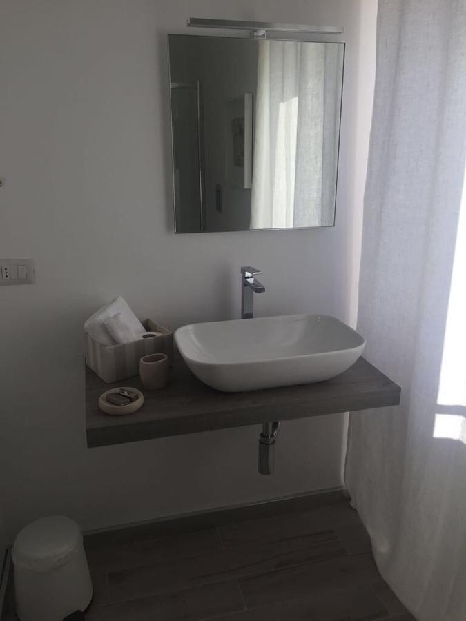 B&B Piazza Marconi Манфредония Экстерьер фото
